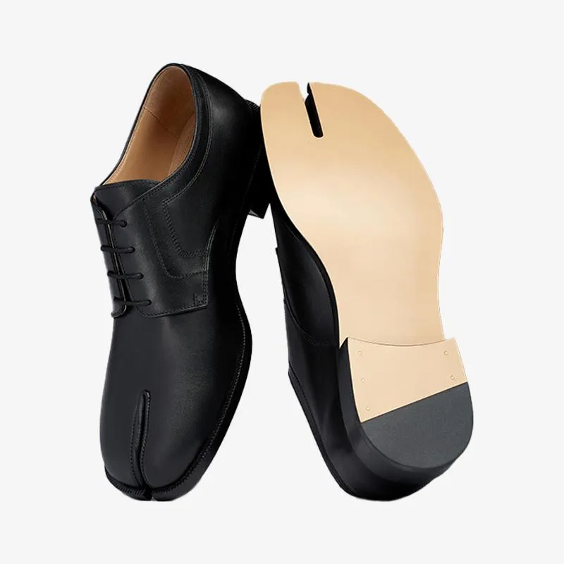 Chic Tabi Laced Low-top Ankle Boots